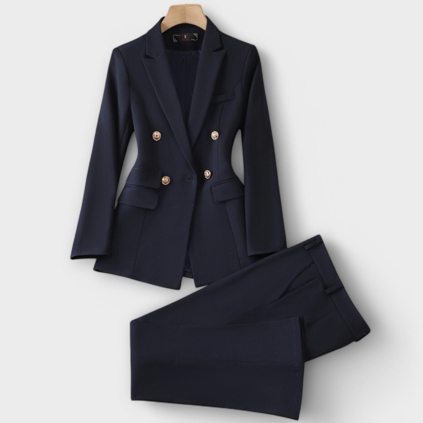 Ema - Conjunto de Casaco e Calças