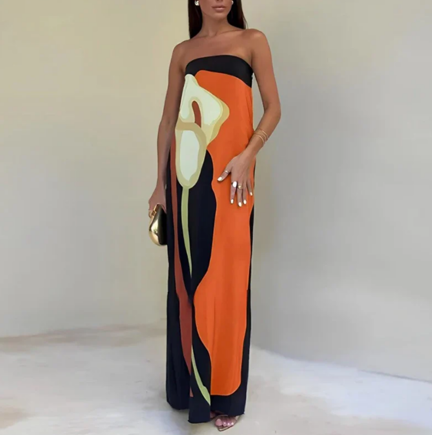 Paula - Vestido Elegante com Decote