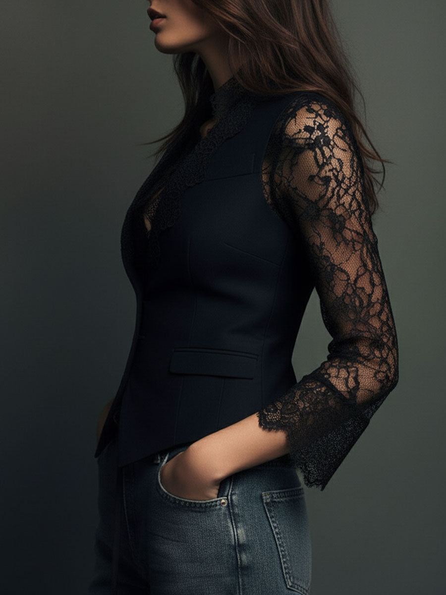 Claudia · Blazer Elegante con Encaje