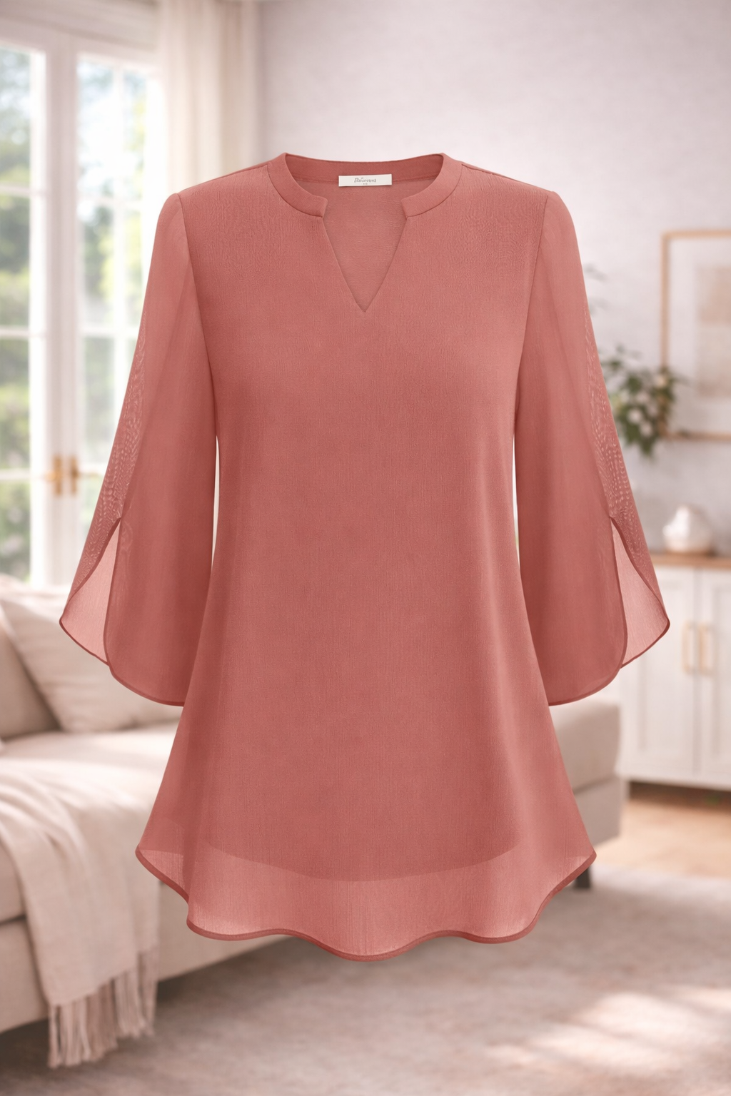 Valeria – Blusa elegante de gasa con escote en V