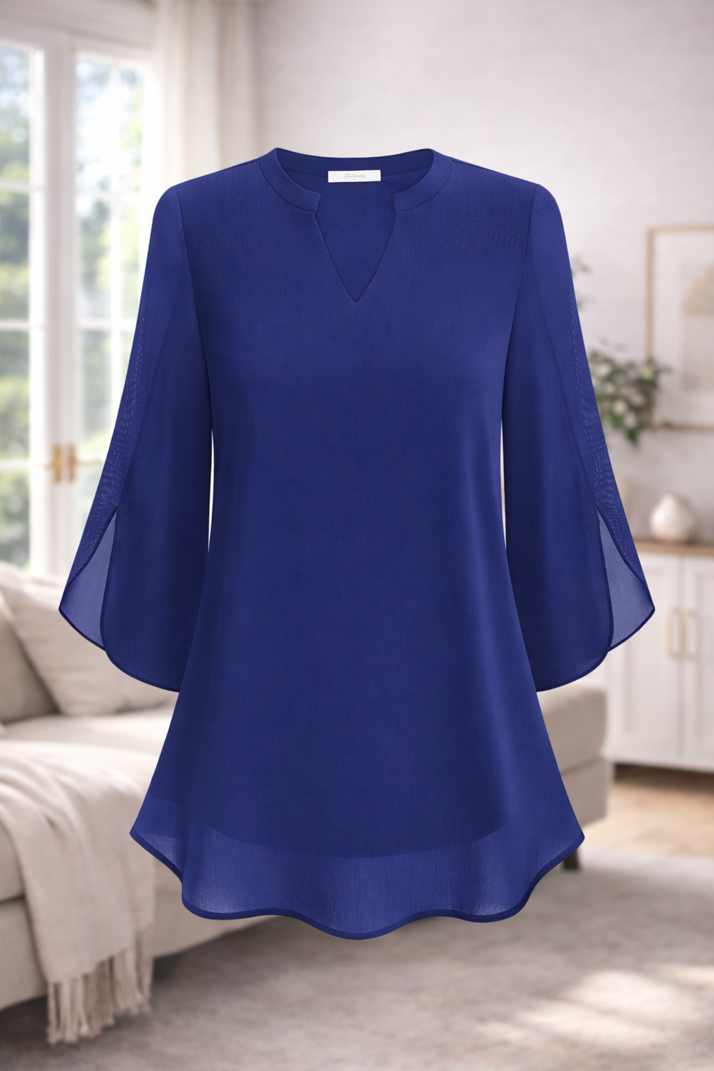 Valeria – Blusa elegante de gasa con escote en V