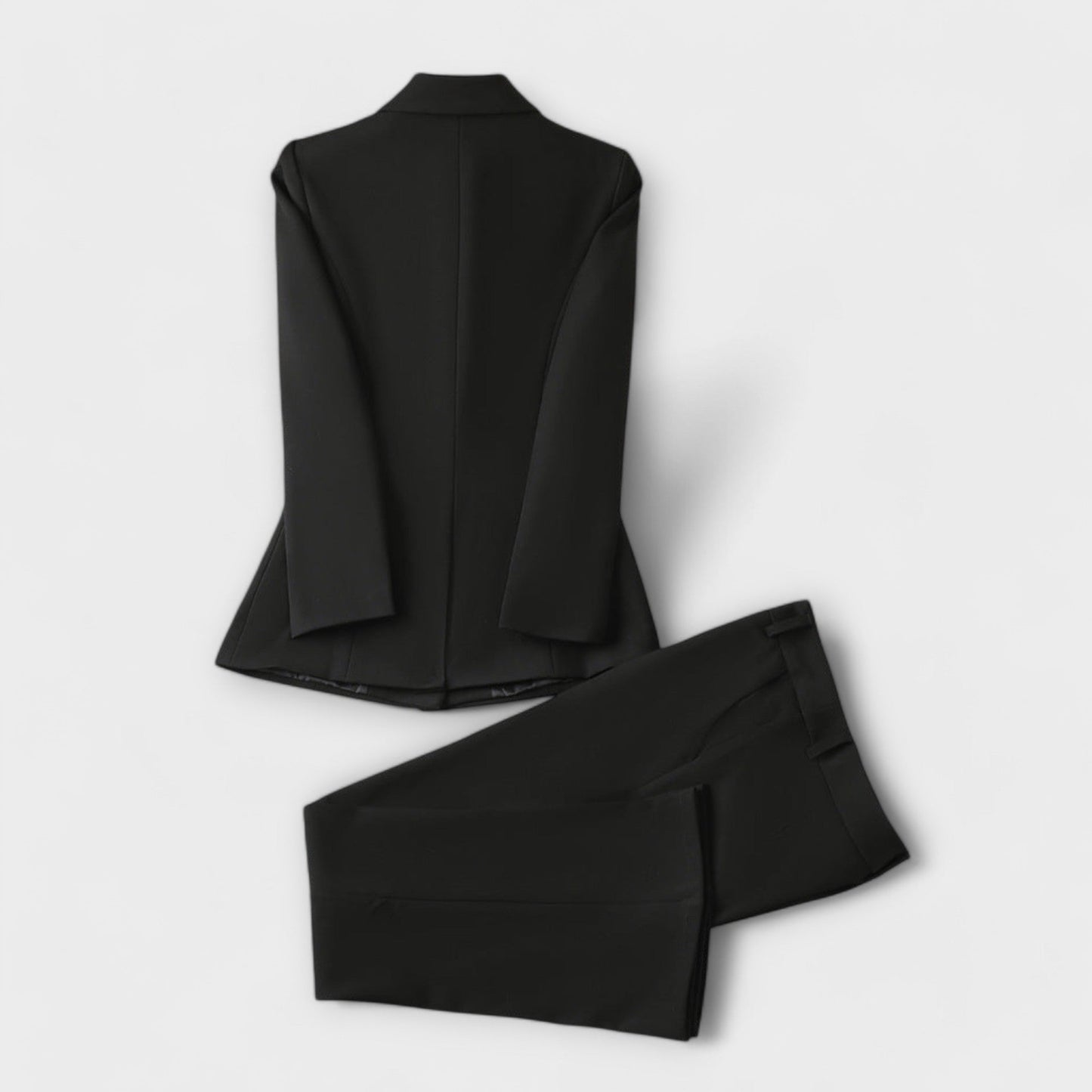 Ema - Conjunto de Casaco e Calças