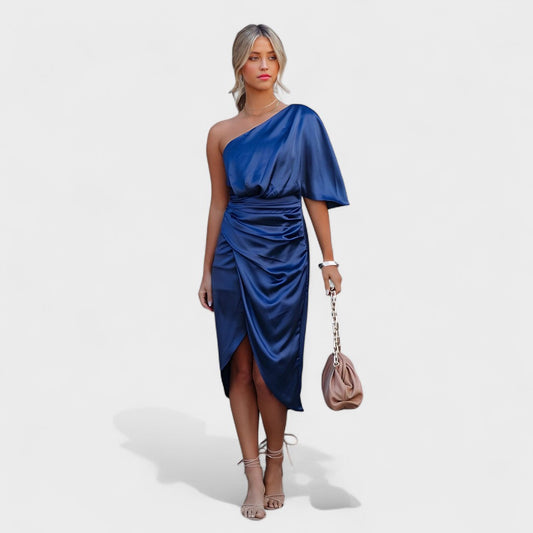 Cátia - Vestido com Brilho em Cetim